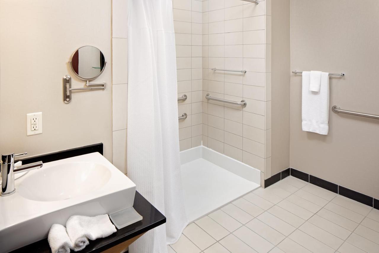 Springhill Suites By Marriott Green Bay Esterno foto